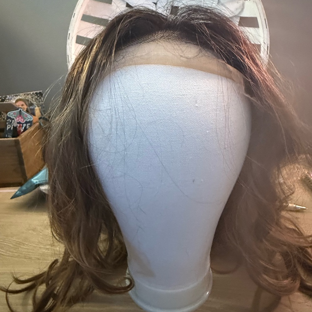 Nel’s Wigs NWT Natural Light Brown Rooted Color - Soft Warm Highlights with Lace - Picture 2 of 11